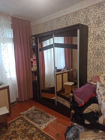 Qida məhsulları: Kupe, 2 qapılı Düz dolab, Qarderob, paltar dolabı