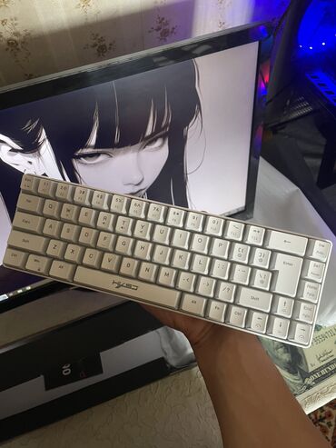 Digər kompüter aksesuarları: 🧿 Keylux V200 Klaviatura 🔹 Şık və RGB işıqlı dizayn 🔹 Klaviatura — 4