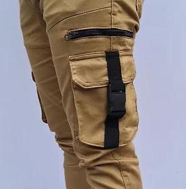 Ostala muška odeća: Muške cargo pantalone – bež/karamel boja - Kroj: slim/skinny nogavice — 10