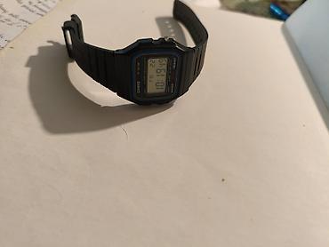 casio f91w: Casio F-91W rəqəmsal qol saatı - Klassik dizayn, yüngül və nazik — 2