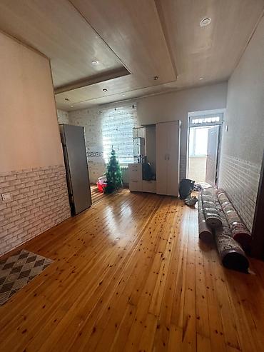 qusarda ev satisi: Bakı, 141 kv. m, 8 otaq, Hovuzsuz, Su, Telefon, Kanalizasiya — 8