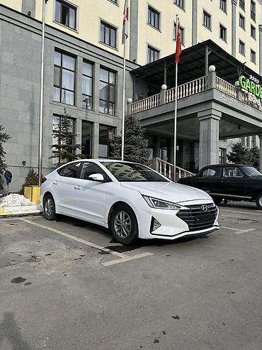 Hyundai: Hyundai Elantra: 2019 г., 1.6 л, Газ, Седан — 3