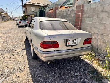 запчасть на мерс 814: Mercedes-Benz E-Class: 1998 г., 3.2 л, Автоматтык, Бензин, Седан