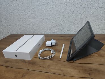 Планшеты: Планшет, Apple, память 64 ГБ, 10" - 11", Wi-Fi, Б/у, Классический цвет - Серый