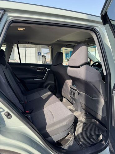 Toyota: Toyota RAV4: 2020 г., Гибрид — 8