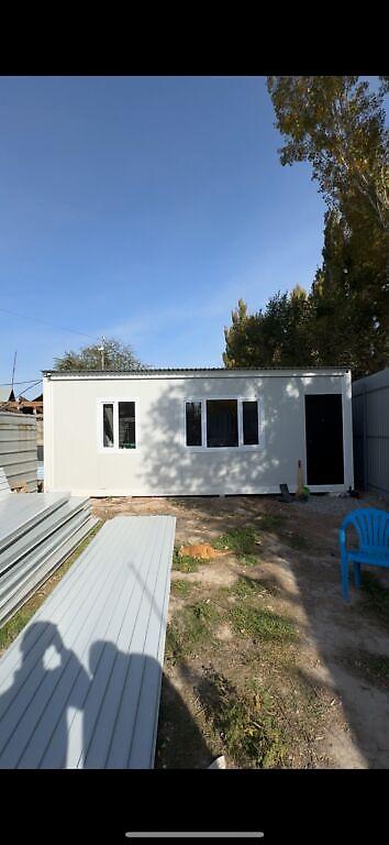 Аренда складов и мастерских: Модульный контейнер серого цвета с белой отделкой. Оснащен дверью и at lalafo.kg — 23 Аренда складов и мастерских: Модульный контейнер серого цвета с белой отделкой. Оснащен дверью и — 23