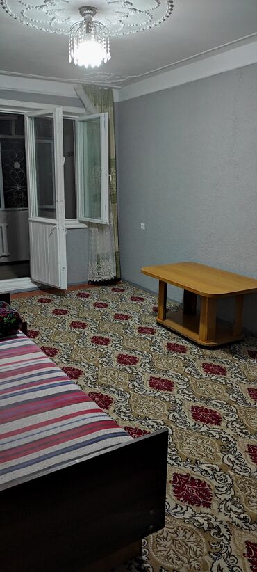 квартира в балыкчы: 2 комнаты, Собственник, Без подселения, С мебелью частично