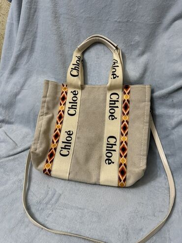 Tavalar: Çiyin çantası, Chloé, İşlənmiş