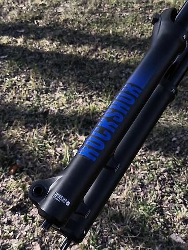 воздушный вилка: Вилка для МТБ RockShox Gold 35 RL 140mm. Состояние вилки:Идеальное — 8