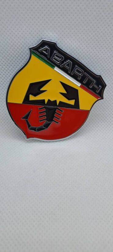 Tuning oprema: ABARTH logo ABARTH logo-amblem, metalni Dimenzije su približno 5,5 X — 6
