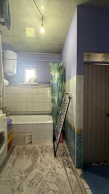 Продажа коттеджей и домов: СРОЧНО ПРОДАЕТСЯ ДОМ Локация: Ак-Ордо (начало), ул. Барпы Алыкулова / — 15