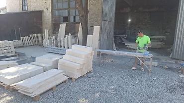 Фасадные гранитные плитки: Сокол фундамент установка Балясина перила тумбы фасадный часть польный — 9