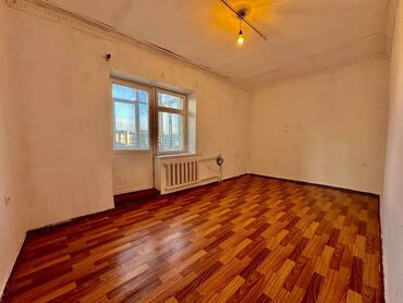 срочно продаётся 1 комнатная квартира в районе ошского рынка по улице кенсуйская: 2 комнаты, 60 м², Индивидуалка, 5 этаж, Косметический ремонт