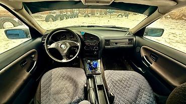 BMW: BMW 3 series: 1994 г., 2.5 л, Механика, Седан — 9