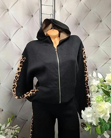 butik exit loznica: 10. Trikotazna trenerka 4599 din — 2