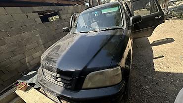 кроссоверы цены: Honda CR-V: 1998 г., Кроссовер — 3