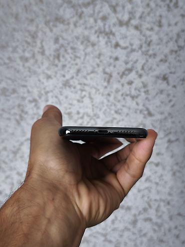 interlok tikis masini: IPhone X, Space Gray, Face ID — 6