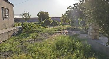 Земельные участки: Salam öz torpağımdır Ləhişde 12-14 ci dalanda yerləşir. Kupçalıdı. 15 — 1