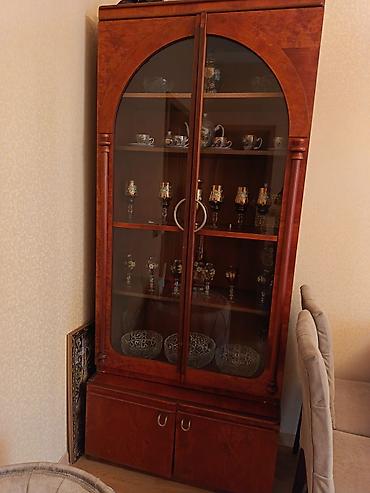 servan: - Məhsul: Şkaf-vitrin (servant) - Material: Təxminən qarağac rəngli — 1