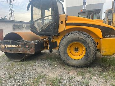 вибратор бетона: Каток грунтовый JCB Vibromax VM132 - Тип: одно-вальцовый вибрационный — 1