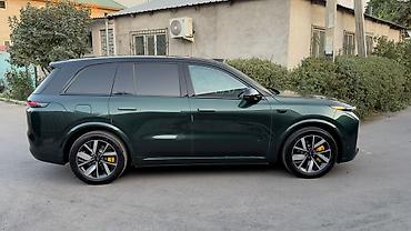 wuling mini ev: Lixiang L8: 2023 г., Гибрид, Кроссовер — 4