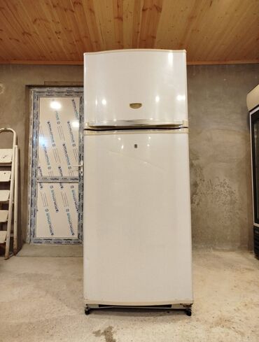 beko soyducu: İşlənmiş 2 qapılı Sharp Soyuducu Satılır, rəng - Ağ