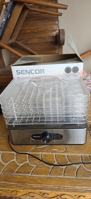et çeken: Sencor SFD 950SS qida quruducu - Meyvə, tərəvəz, göbələk, ət, ot və — 1