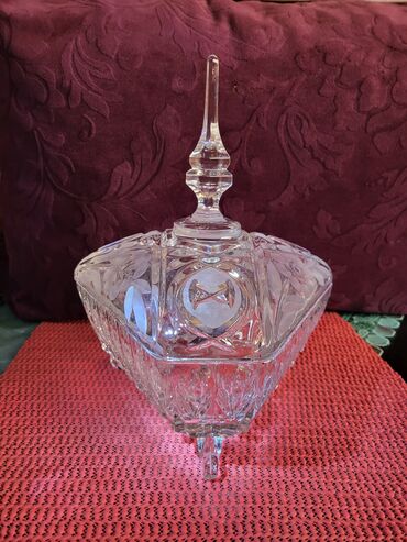Ostalo posuđe: Bombonijera nova,kristal Zajecar 70te. Bombonijera kristalled — 2