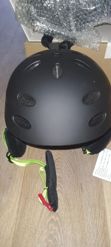 Сноуборды: Лыжные — 4