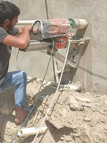 çekiç: Beton kəsən beton deşən dəlik açma beton kəsimi karot deşim betonların — 4