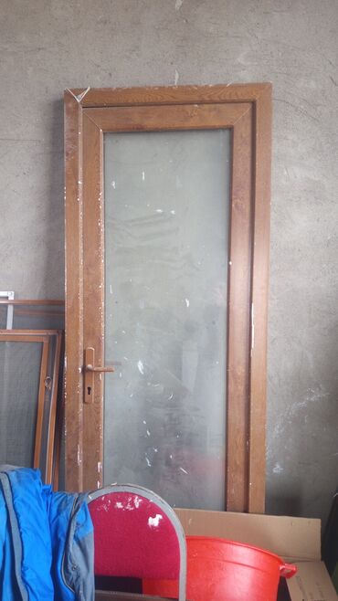 бронированные двери стеклянные: PVC qapı və pəncərə dəstləri - Material: PVC profil, taxta naxışlı