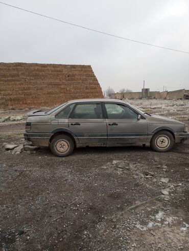 пассат алам: Volkswagen Passat: 1989 г., 1.8 л, Механика, Бензин, Седан