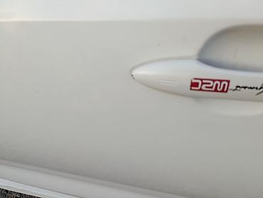 d 4d: Toyota Corolla: 2019 г., 1.8 л, Вариатор, Гибрид, Седан — 5