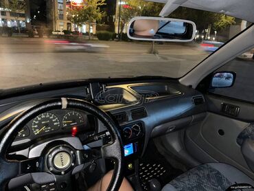 Toyota: Toyota Starlet: 1.3 l. | 1999 έ. Χάτσμπακ — 11