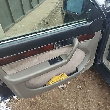 Audi: Audi A6: 1995 г., 2.6 л, Механика, Бензин, Седан — 7