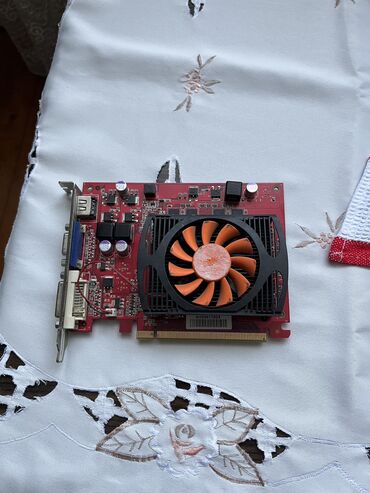 video kartı: Videokart NVidia GeForce GT 220, < 4 GB, İşlənmiş