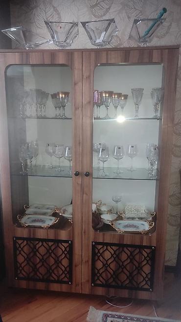 salon ucun skaf: Qonaq otağı üçün mebel dəsti – TV stendi və vitrin - Material: ağac — 2