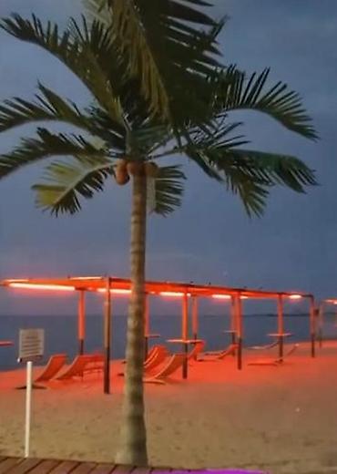 Иссык-Куль 2026: Коттедж, ЦО Palm Beach, Чок-Тал, Детская площадка, Парковка, стоянка, Охраняемая территория — 10