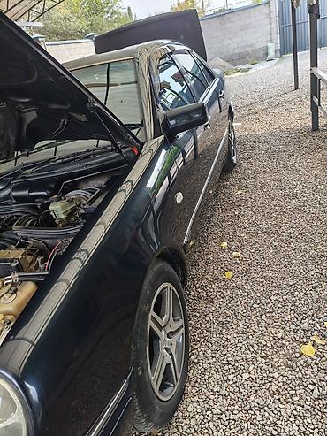 Mercedes-Benz: Mercedes-Benz E-Class: 1996 г., 3.2 л, Бензин — 4