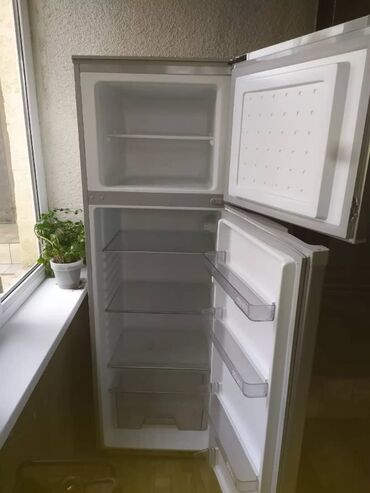 холодильники продаж: Муздаткыч Orvica, Колдонулган, Эки камералуу
