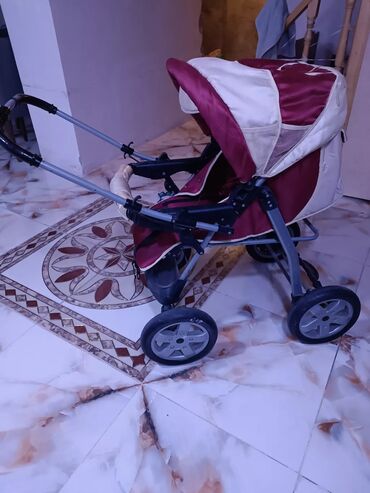 шезлонги для новорожденных: Классическая прогулочная коляска