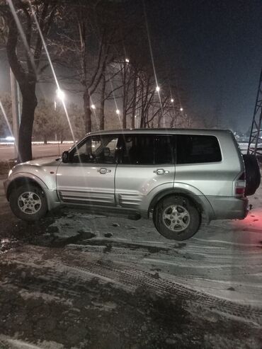 митсубиси: Mitsubishi Pajero: 2001 г., 3.2 л, Автомат, Дизель, Внедорожник