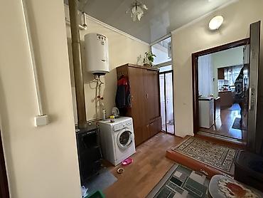 Продажа коттеджей и домов: Продаем дом. ул.Куренкеева/Осмонкулова р-н Старого автовокзала at lalafo.kg — 10 Продажа коттеджей и домов: Продаем дом. ул.Куренкеева/Осмонкулова р-н Старого автовокзала — 10