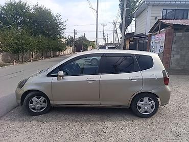 honda inside: Honda Fit: 2004 г., Хэтчбэк — 4