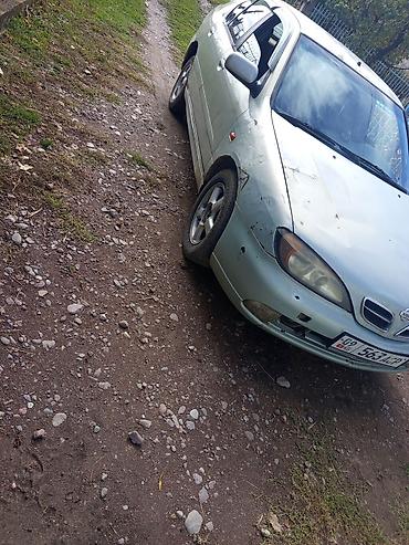 Nissan Primera: 2001 г., Механика, Бензин, Седан