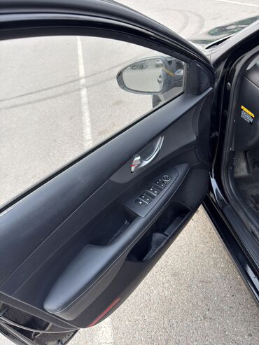 Kia: Kia K3: 2019 г., 1.6 л, Бензин, Седан — 5