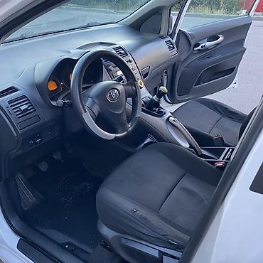 Toyota: Toyota Auris: 2008 г., 1.4 л, Механика, Бензин, Хэтчбэк — 12