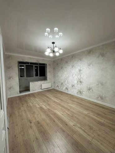 3 комнатная квартира продажа: 1 комната, 37 м²