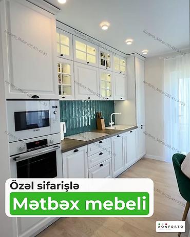 витрина шкаф: Özəl sifarişlə hazırlanmış mətbəx mebeli - Klassik-ağ fasadlar — 1