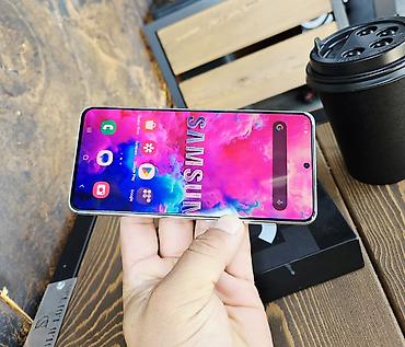 note 2: Samsung Galaxy S21 5G, Б/у, 128 ГБ, цвет - Белый, 1 SIM, 2 SIM — 3